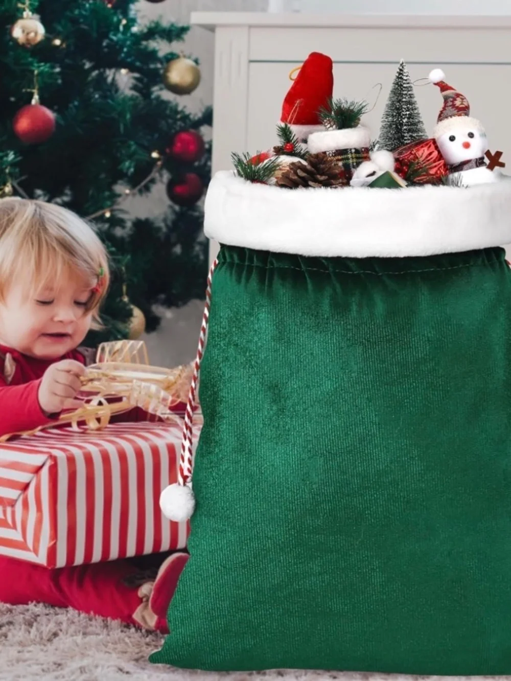 2 Pc Velvet Santa Sack Set Green Christmas Gift Bags Large Drawstring